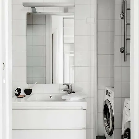 Urban Trendy Nordic Living 아파트 헬싱키
