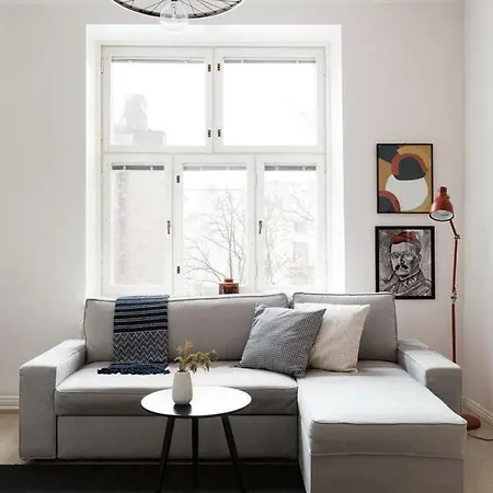 Urban Trendy Nordic Living Apartment *